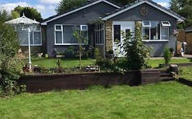3 Bedrooms Stonyhurst Villa